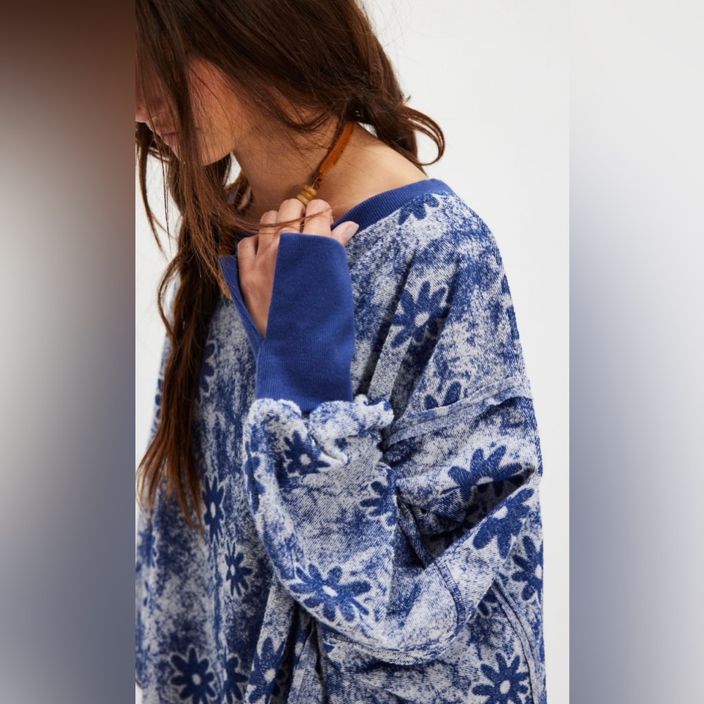 NWT Free People Steal My Sunshine Pullover ~Navy Combo~ - Picture 4 of 4